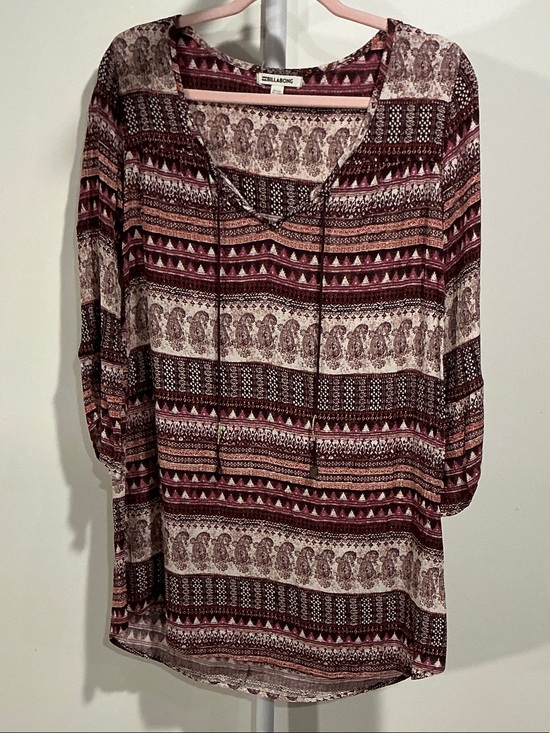 Billabong Tops - Billabong Women's Burgundy Pink Patterned Peasant Tunic